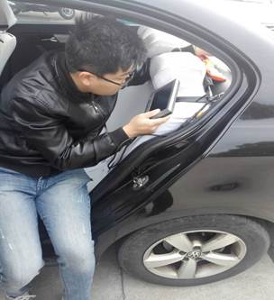 星空官方端网站登录入口做好40辆电调车3G维护.jpg 星空官方端网站登录入口做好40辆电调车3G维护.jpg